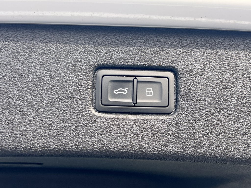 2019 Audi Q7 Premium