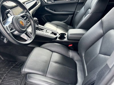 2020 Porsche Macan Base