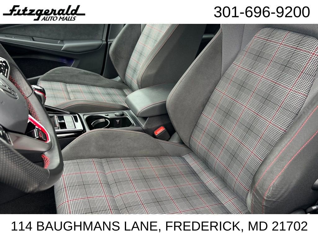 2024 Volkswagen Golf GTI 380 SE