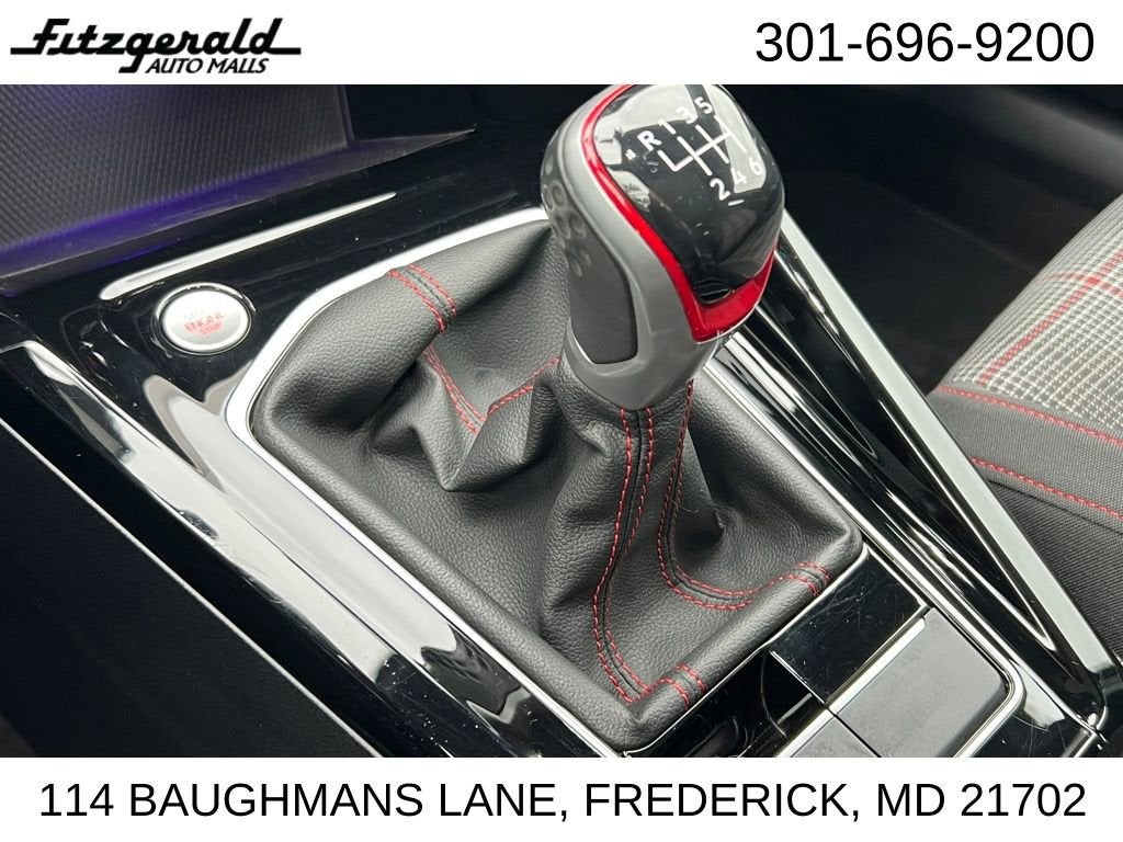 2024 Volkswagen Golf GTI 380 SE