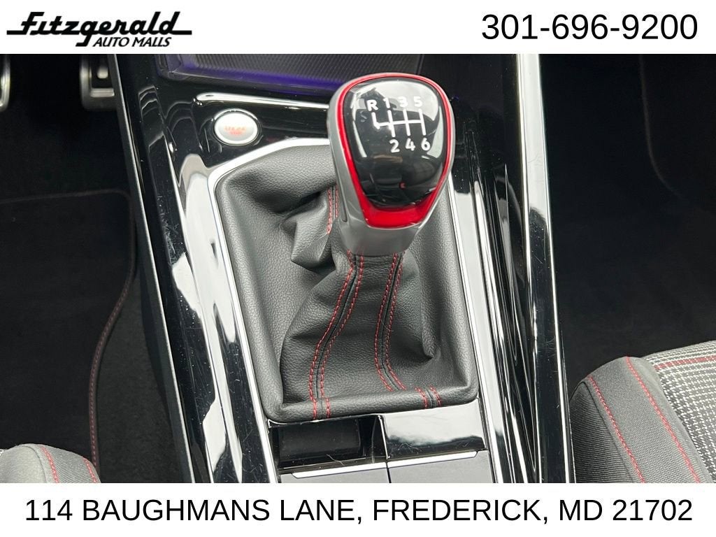 2024 Volkswagen Golf GTI 380 SE