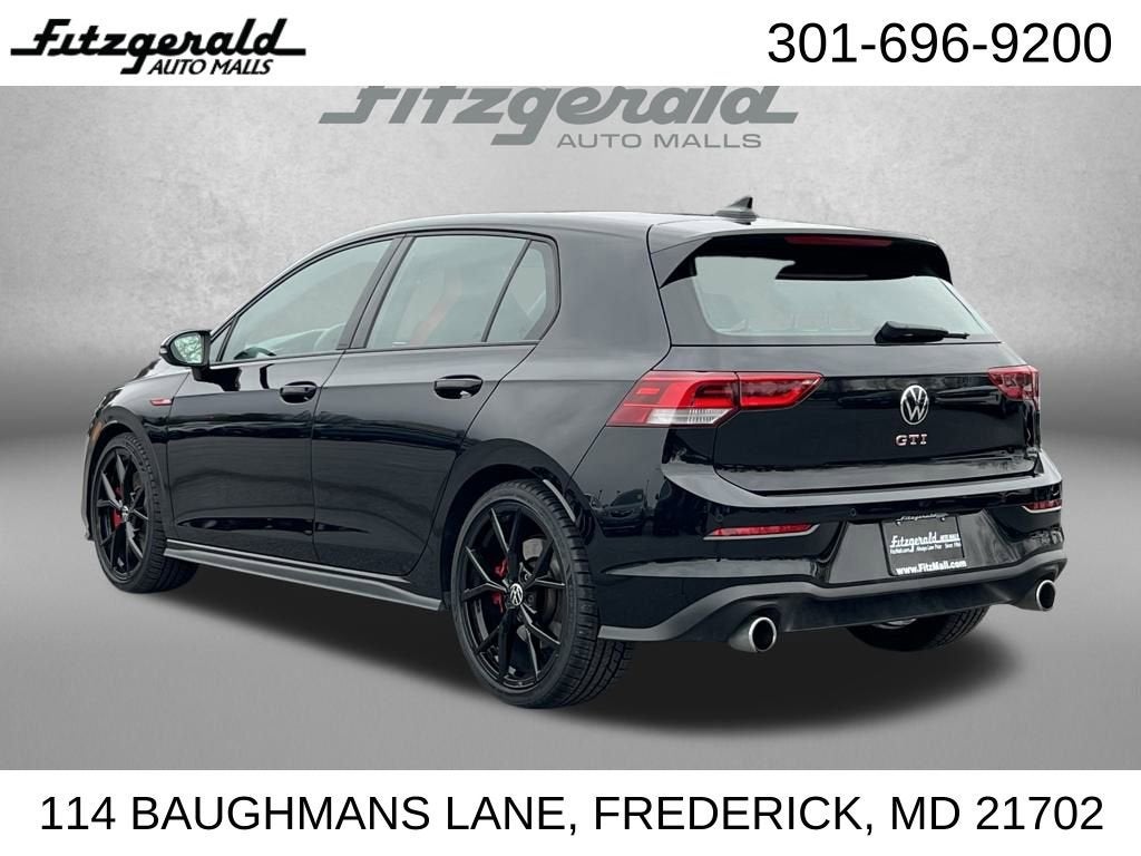 2024 Volkswagen Golf GTI 380 SE