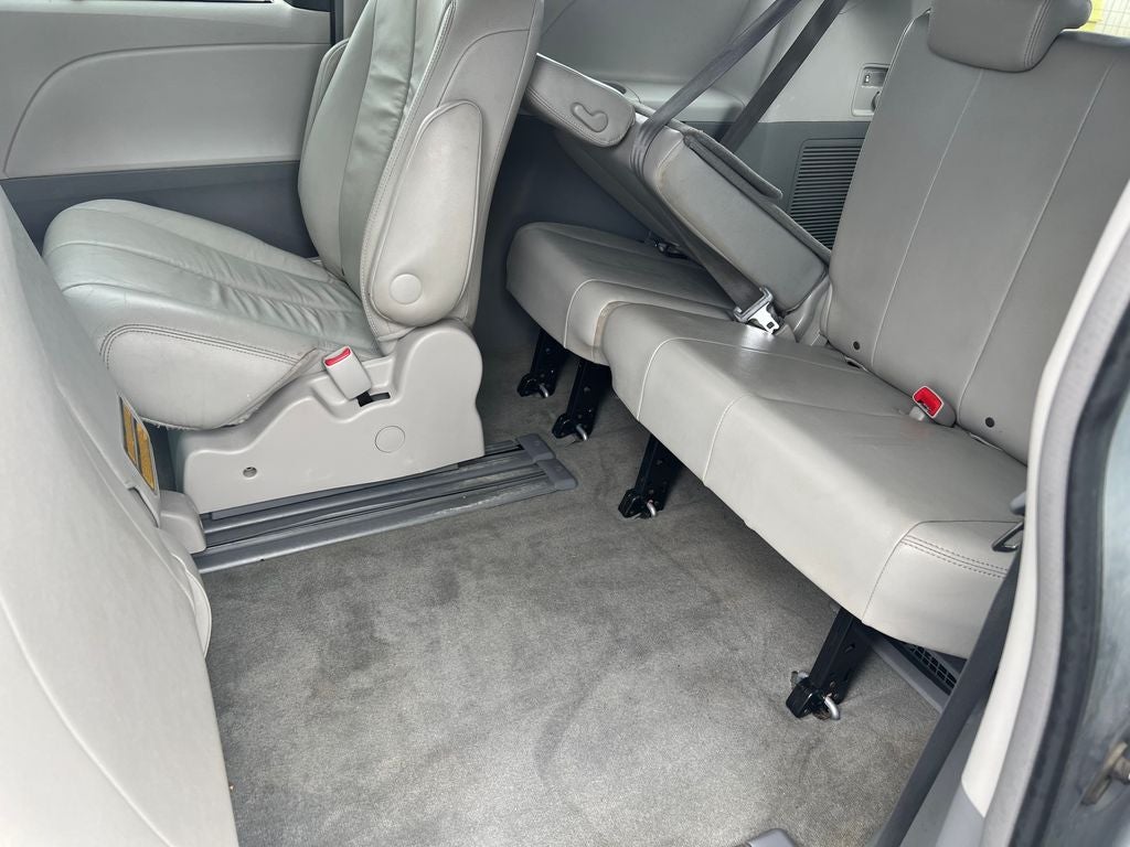 2014 Toyota Sienna XLE