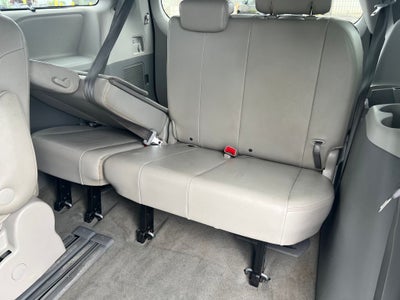 2014 Toyota Sienna XLE