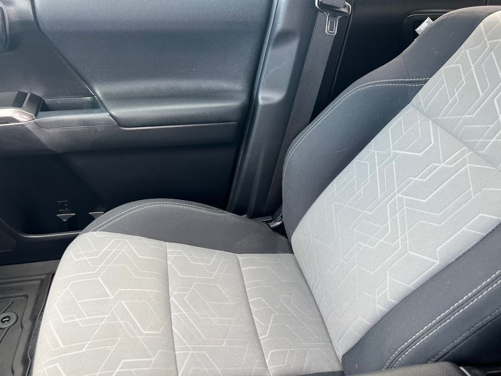 2021 Toyota Tacoma 4WD TRD Off-Road V6