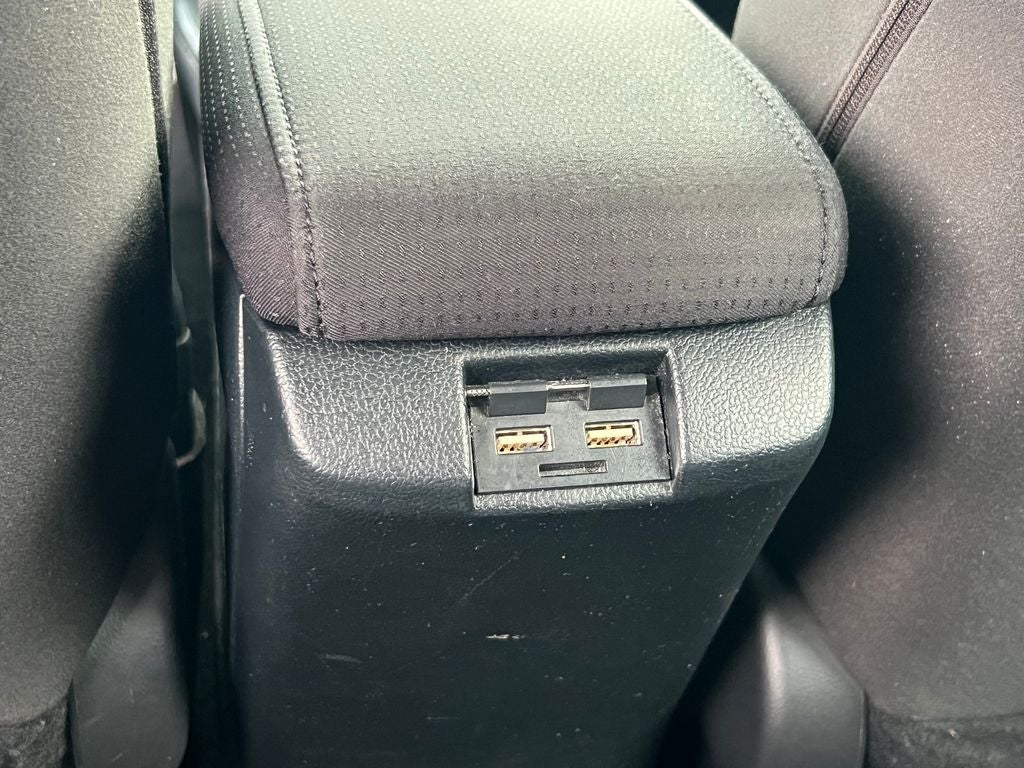 2022 Toyota Prius L Eco