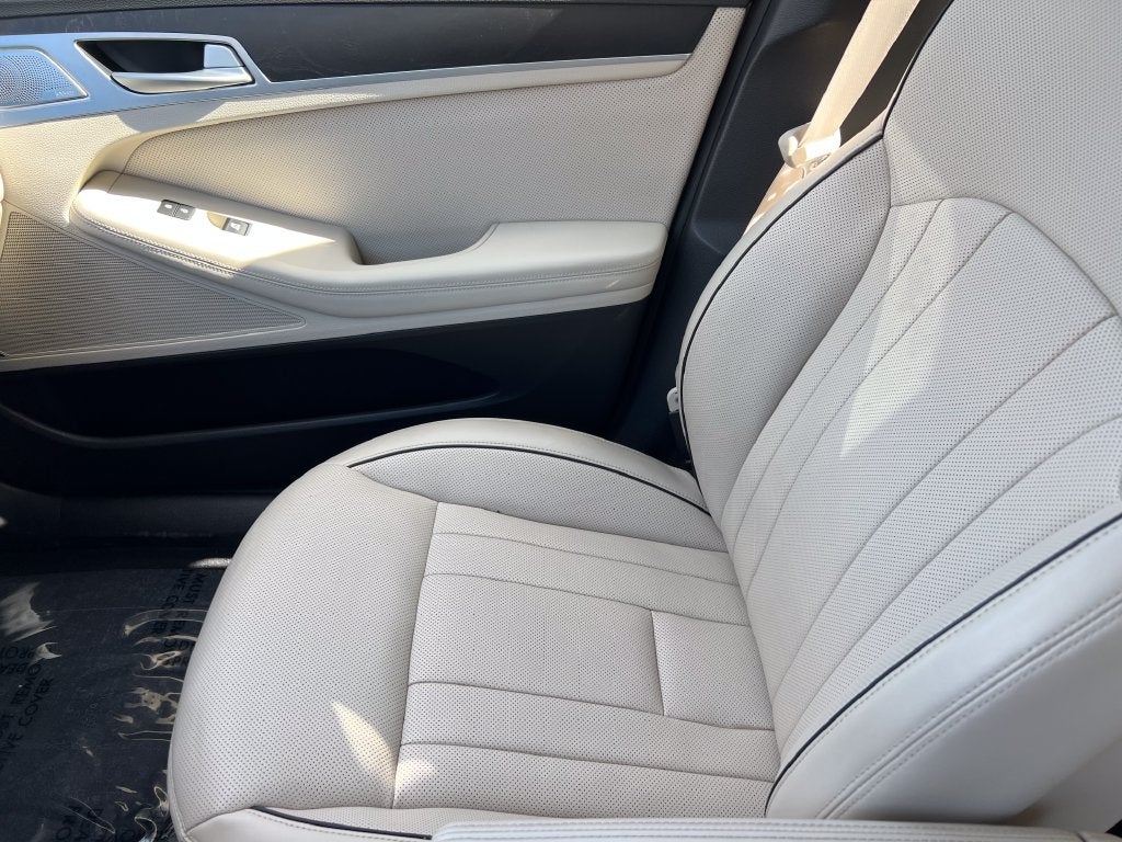 2020 Genesis G80 3.8