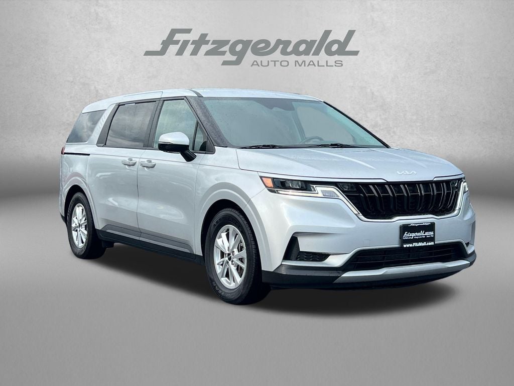 2023 Kia Carnival LX Seat Package